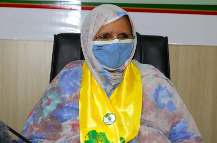  رئيسة جهة نواكشوط تتجه إلى الديار المقدسة