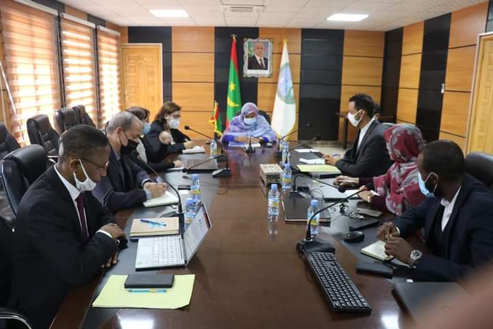  رئيسة جهة نواكشوط تترأس اجتماع اللجنة التوجيهية لمشروع كومسا CoMSSA